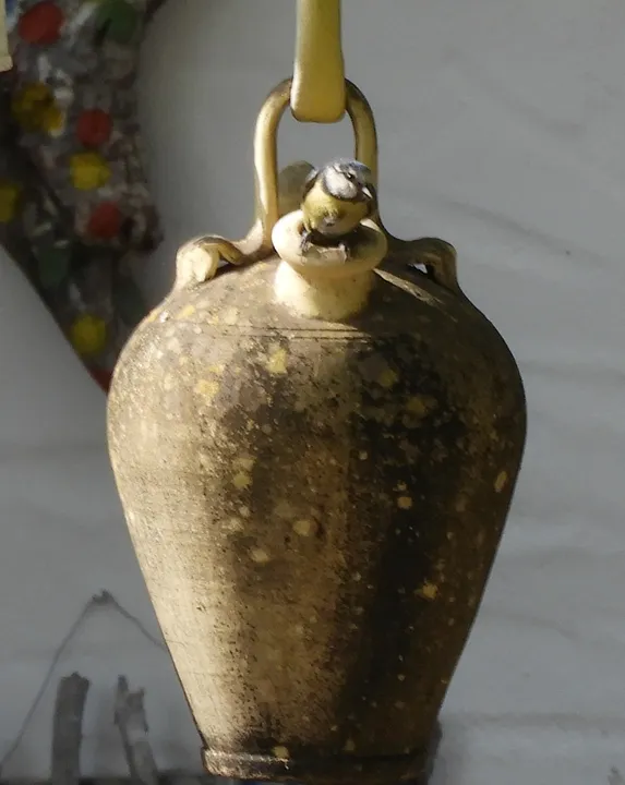 Herrerillo común en su nido